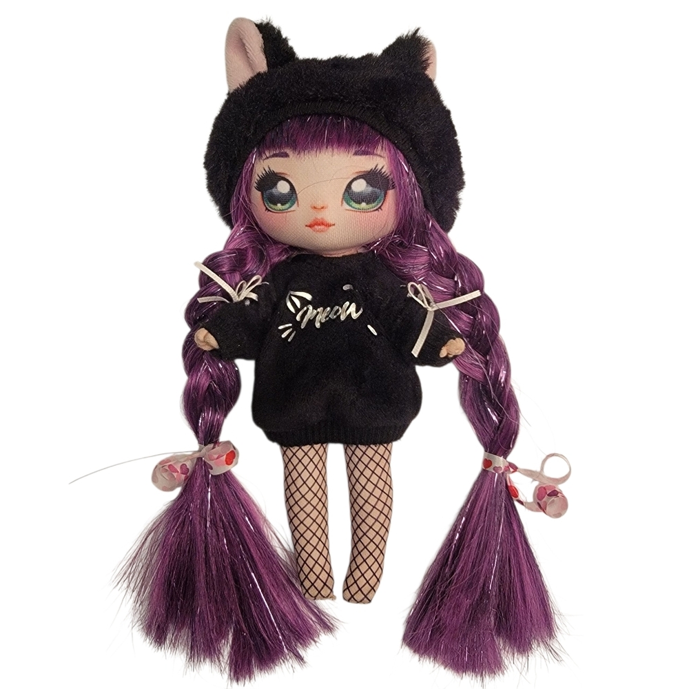 Na! Na! Na! Surprise Limited Edition Tuesday Meow Doll